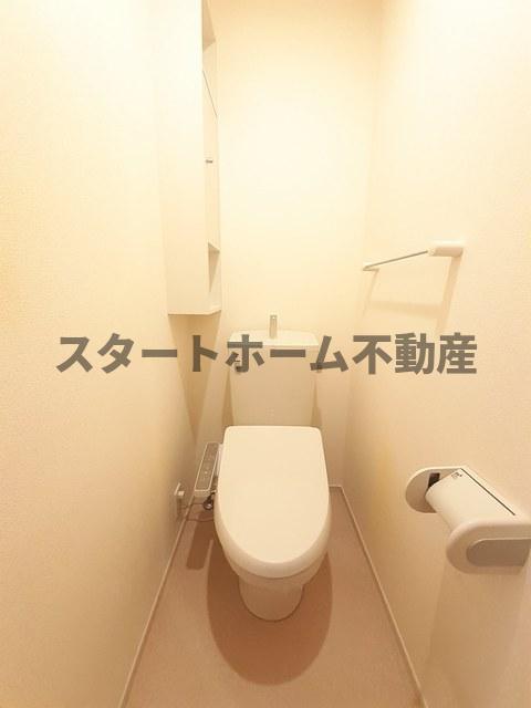 トイレ　ゆったりとした空間のトイレです