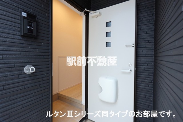 サイドコート多布施の玄関写真