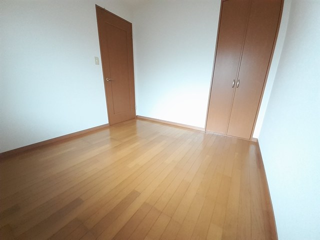エヴァー高田の内装写真