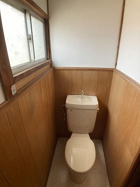 【小野荘のトイレ】