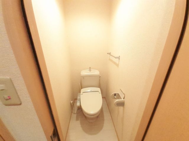 【モナリエＳのトイレ】