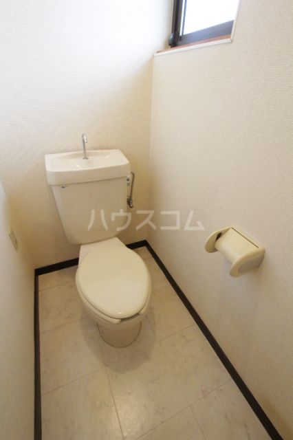 【豊田市四郷町のアパートのトイレ】