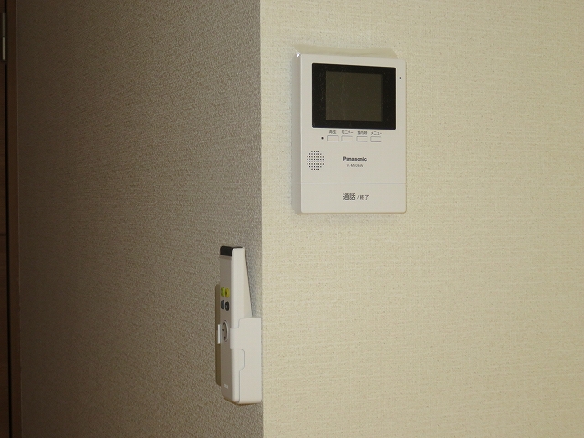 その他設備　モニター付きインターホン