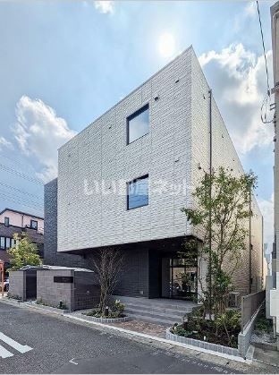 さいたま市大宮区桜木町のマンションの建物外観