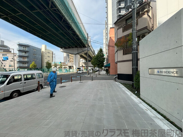 その他　周辺道路（その他）まで10m