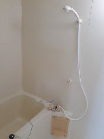 バス・シャワールーム　日々の疲れを癒すお風呂付です♪