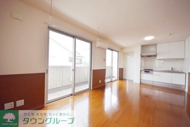 居室・リビング　お問合せはタウンハウジングまで！※現地待合わせ相談可能