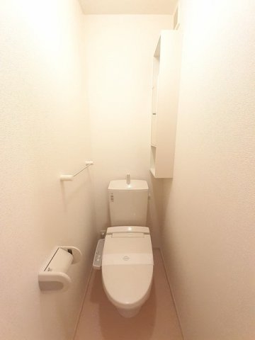 トイレ　シンプルで使いやすいトイレです