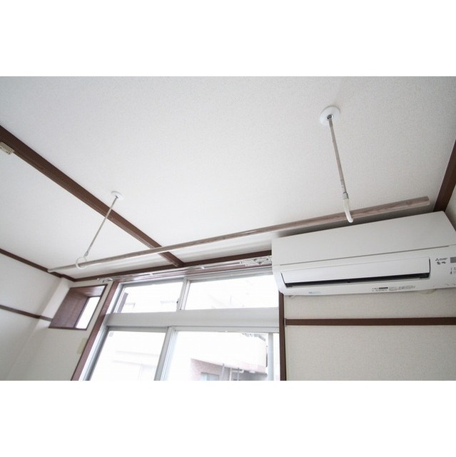 その他設備　室内物干し