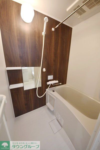 バス・シャワールーム　バス