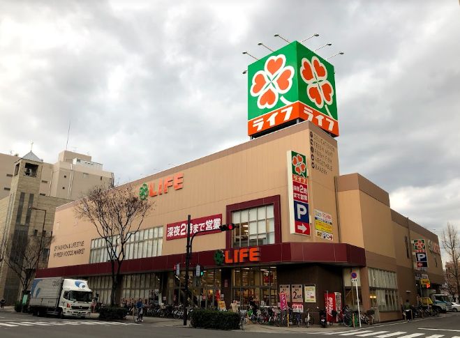 スーパー　ライフ太融寺店（スーパー）まで374m