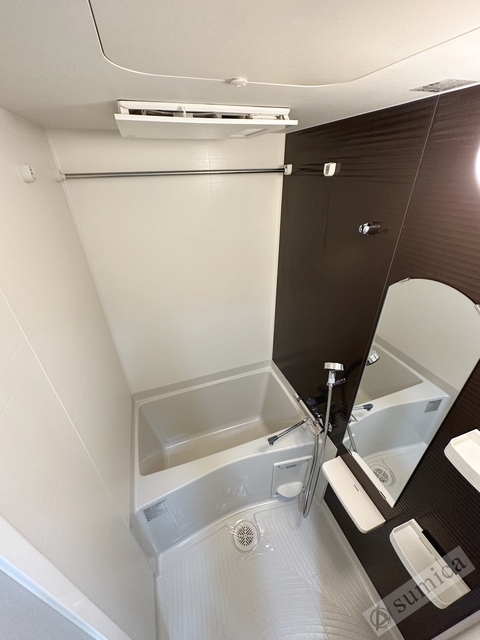 バス・シャワールーム　浴室暖房乾燥機付き