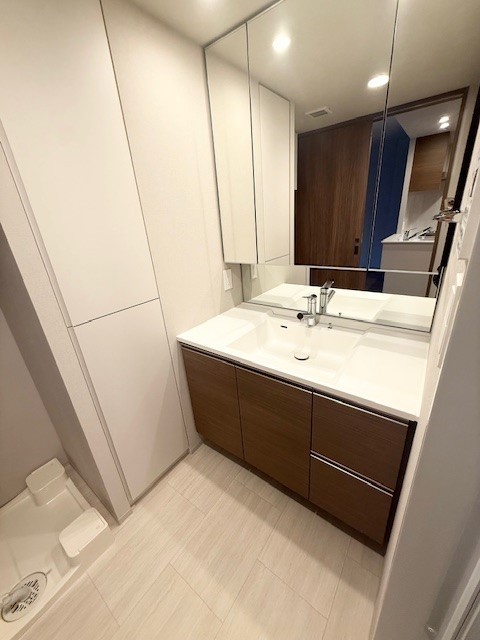 洗面設備　洗面化粧台