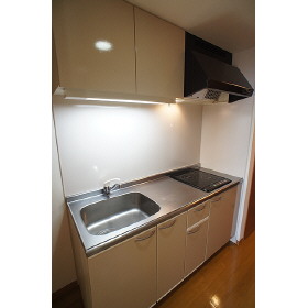 キッチン　※写真は角部屋の別室です。現状優先。