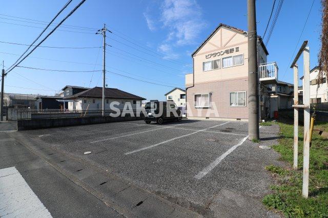 駐車場　現況と異なる場合があります。