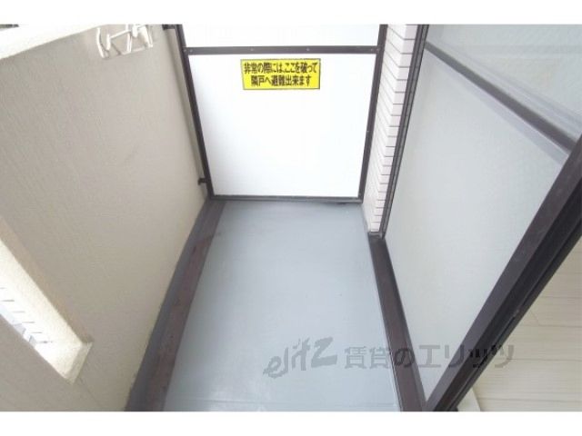 バルコニー　ベランダ