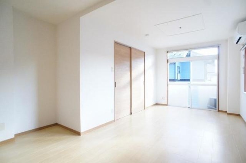 居室・リビング　図面と現状に相違がある場合には現状を優先