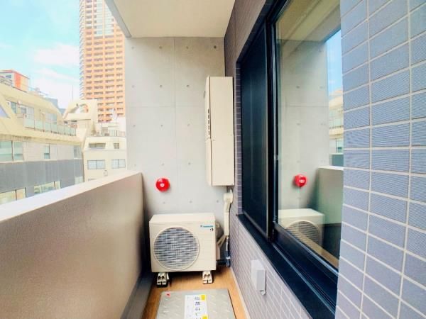 バルコニー　外からの目が気にならないバルコニーで洗濯物が干せます