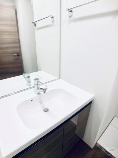 洗面設備　使いやすい洗面所です