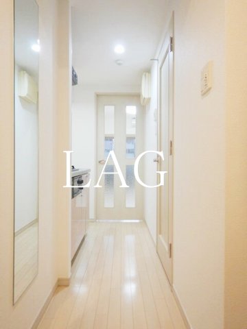 玄関　玄関です。