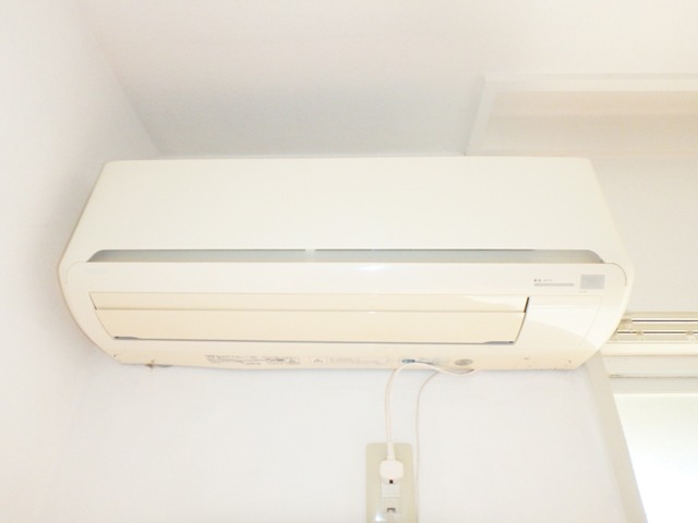その他設備　エアコン付きで夏も冬も快適です♪