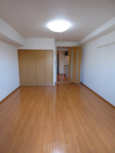 居室・リビング　※別のお部屋のお写真です。御参考までに。