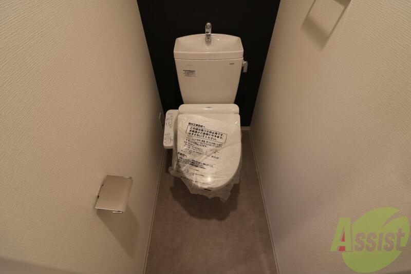 トイレ　ウォシュレットついております