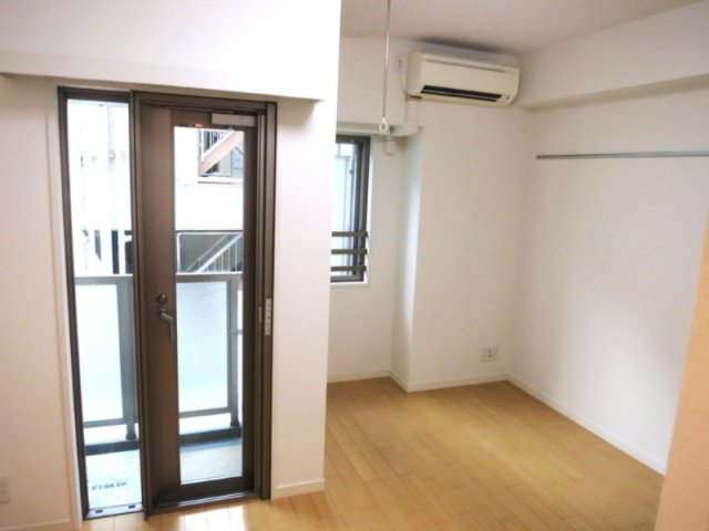 居室・リビング　別部屋参考写真