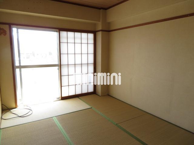 その他　心落ち着く和室です。