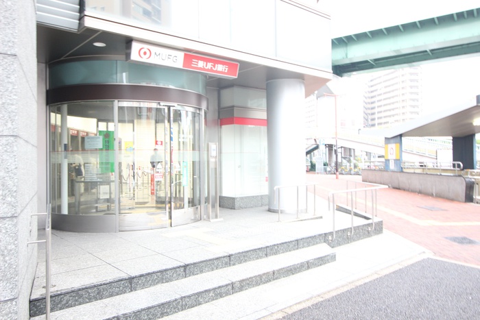 銀行　三菱UFJ銀行　鶴舞支店（銀行）まで600m