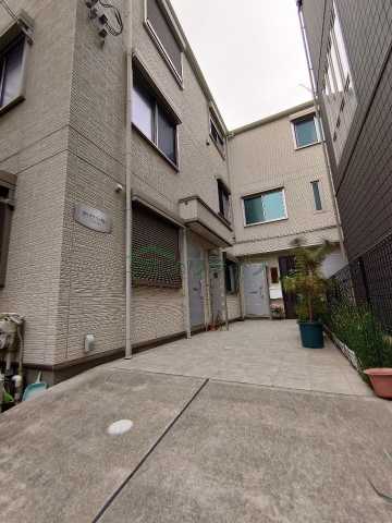 建物外観　カリグラフィ目白