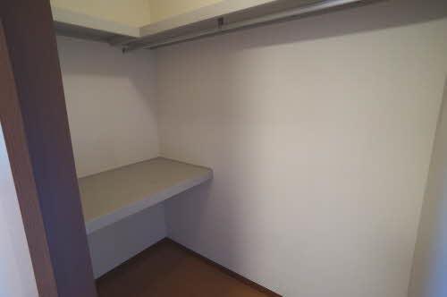 収納　ウォークインクローゼット