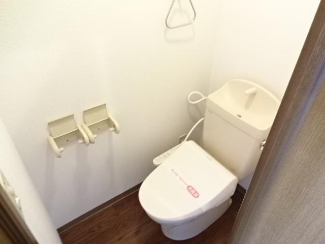 トイレ　シャワー付トイレ（イメージ）