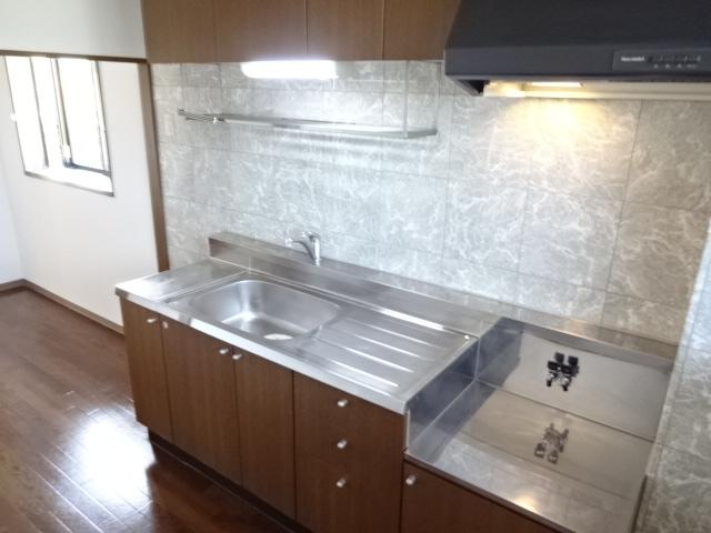 キッチン　キッチン（イメージ）