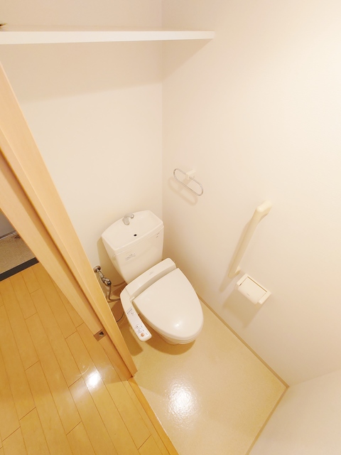 トイレ　シャワートイレ