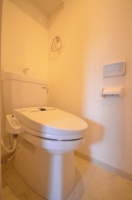 トイレ　別号室の写真です