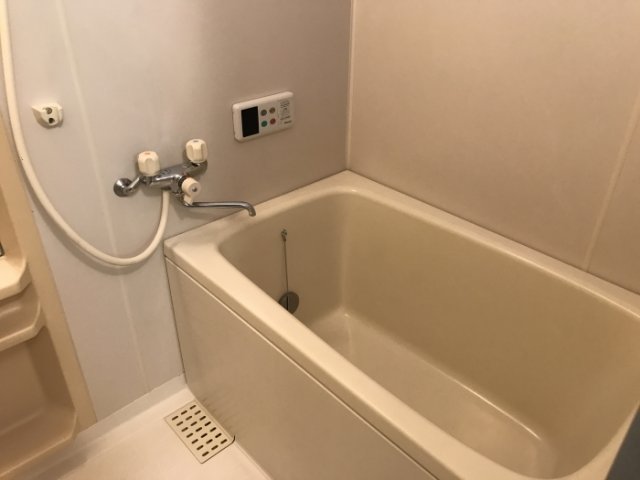 バス・シャワールーム　浴室