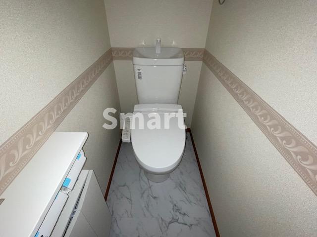 トイレ　落ち着いたトイレです