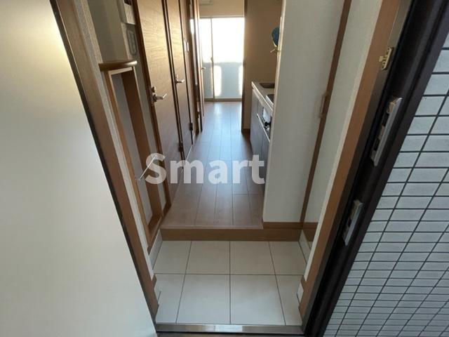 玄関　シンプルで使いやすい玄関です