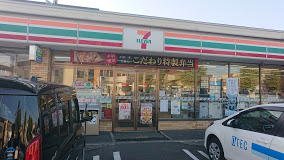 コンビニ　セブンイレブン札幌北19条東店（コンビニ）まで343m