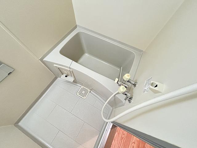 バス・シャワールーム　浴室