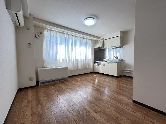 居室・リビング　リビング１