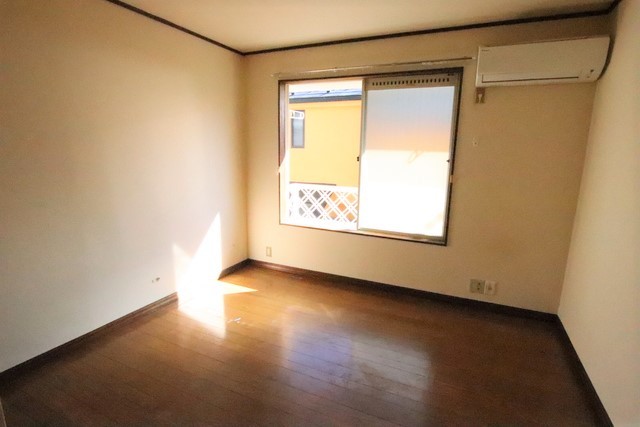 居室・リビング　★南向きの洋室★