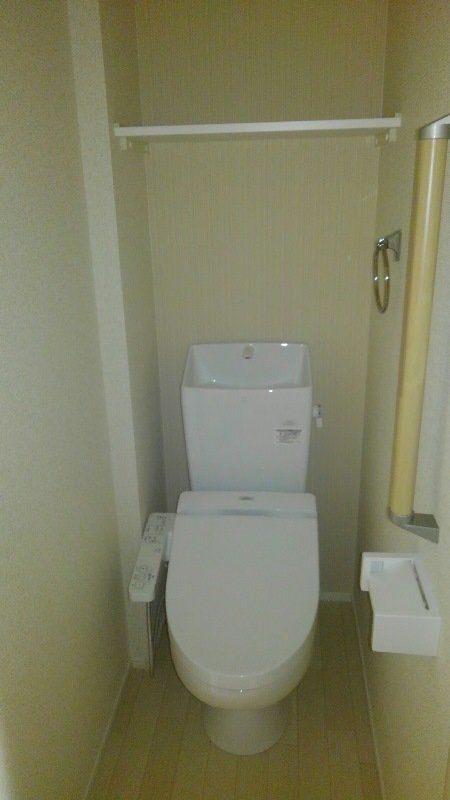 トイレ　設備が現物と異なる場合があります。