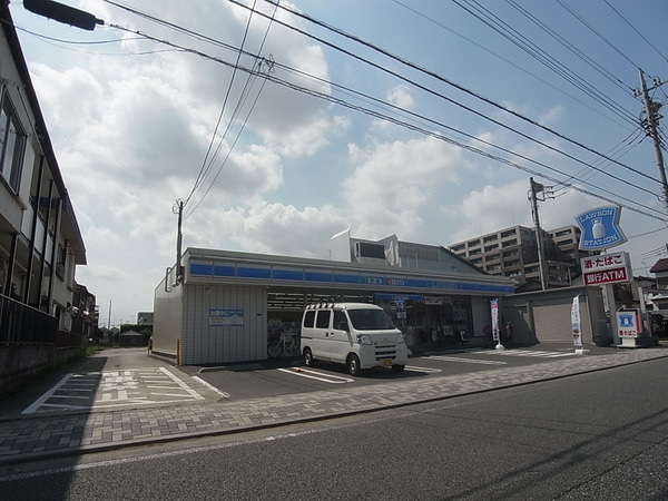 コンビニ　ローソン井田三舞町店（コンビニ）まで295m