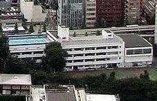 小学校　港区立麻布小学校（小学校）まで828m