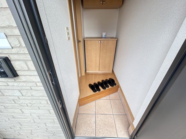 玄関　※同物件別号室の写真になります