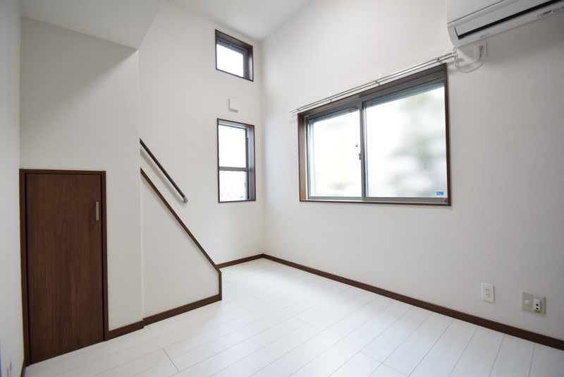 居室・リビング　別室参考写真