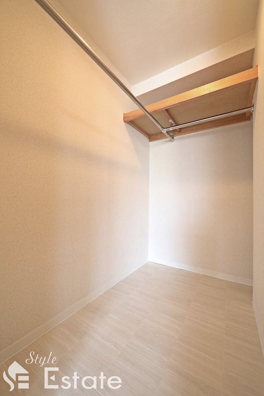 収納　ウォークインクローゼット