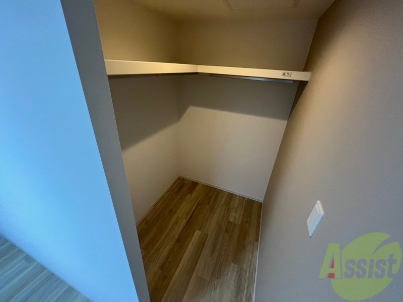 収納　収納もバッチリあるのでお部屋が片付きますよ！